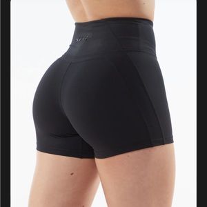 Alphalete Pulse Surge Short in Black - Size XS